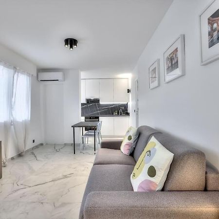 The White Cocoon In Antibes City Екстериор снимка