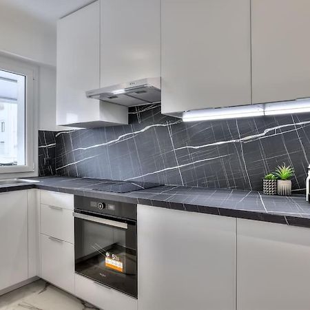 The White Cocoon In Antibes City Екстериор снимка